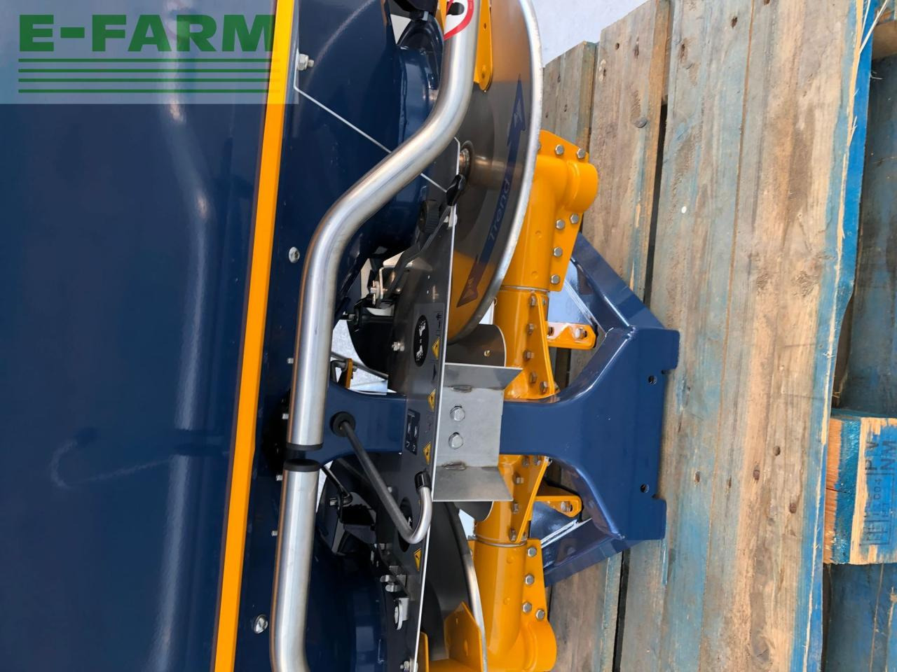 Bogballe 15 plus - Minerālmēslu izkliedētājs: foto 2 Bogballe 15 plus - Minerālmēslu izkliedētājs: foto 2