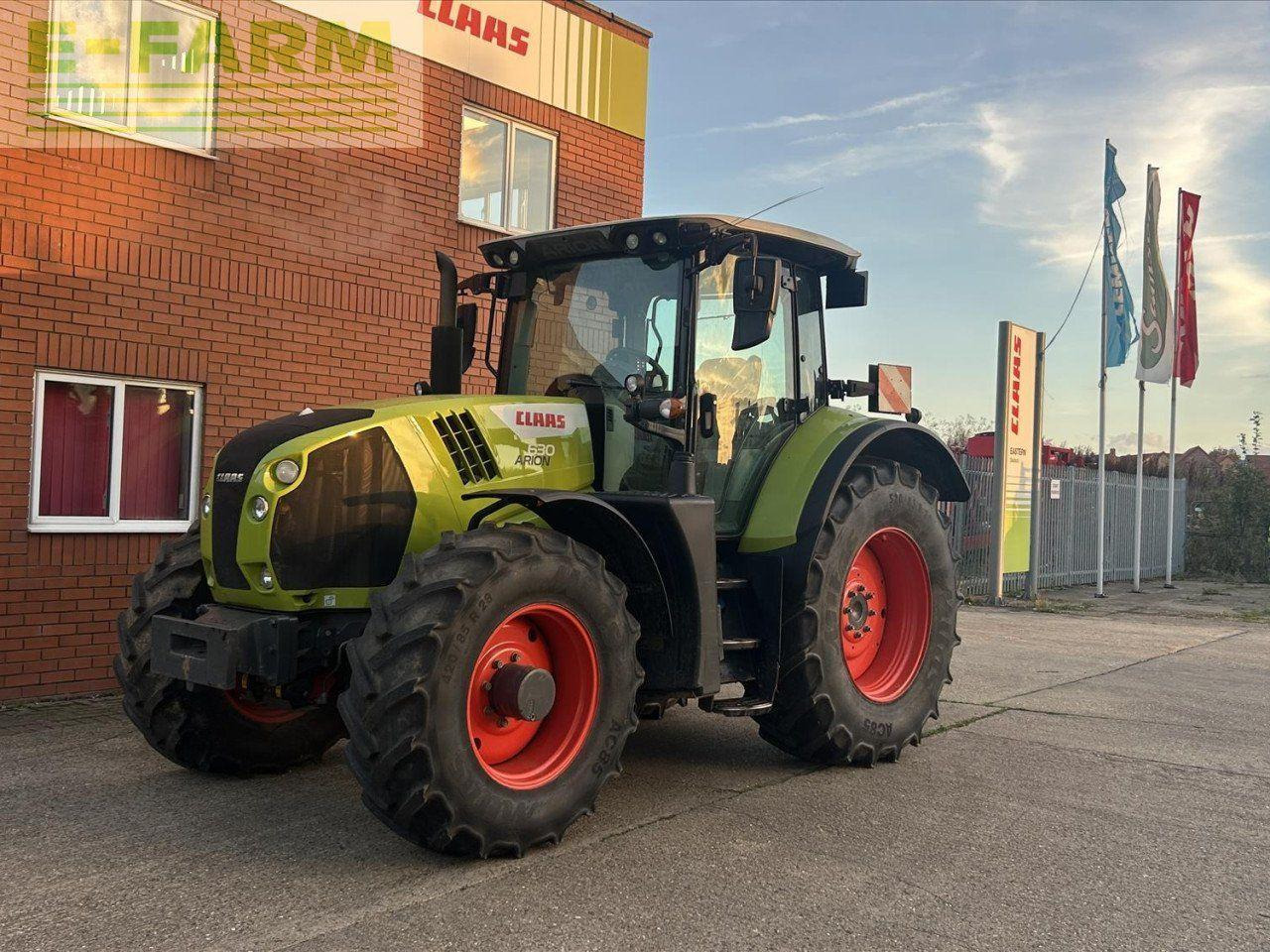 CLAAS ARION 630 - Traktors: foto 1 CLAAS ARION 630 - Traktors: foto 1