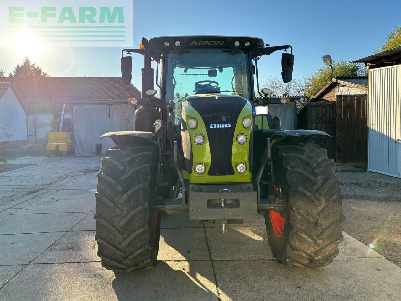 CLAAS Arion 610 - Traktors: foto 3 CLAAS Arion 610 - Traktors: foto 3