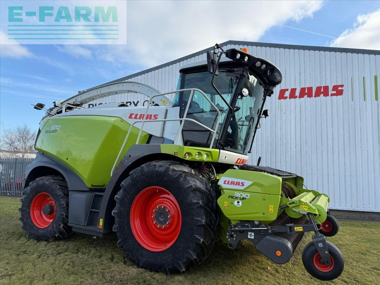 CLAAS JAGUAR 970 4WD - Lopbarības kombains: foto 1 CLAAS JAGUAR 970 4WD - Lopbarības kombains: foto 1
