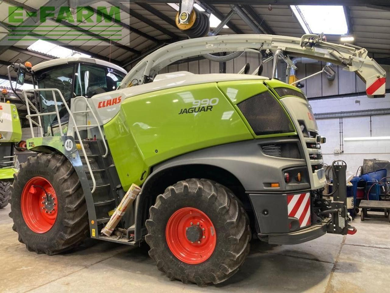 CLAAS JAGUAR 990 4WD - Lopbarības kombains: foto 4 CLAAS JAGUAR 990 4WD - Lopbarības kombains: foto 4