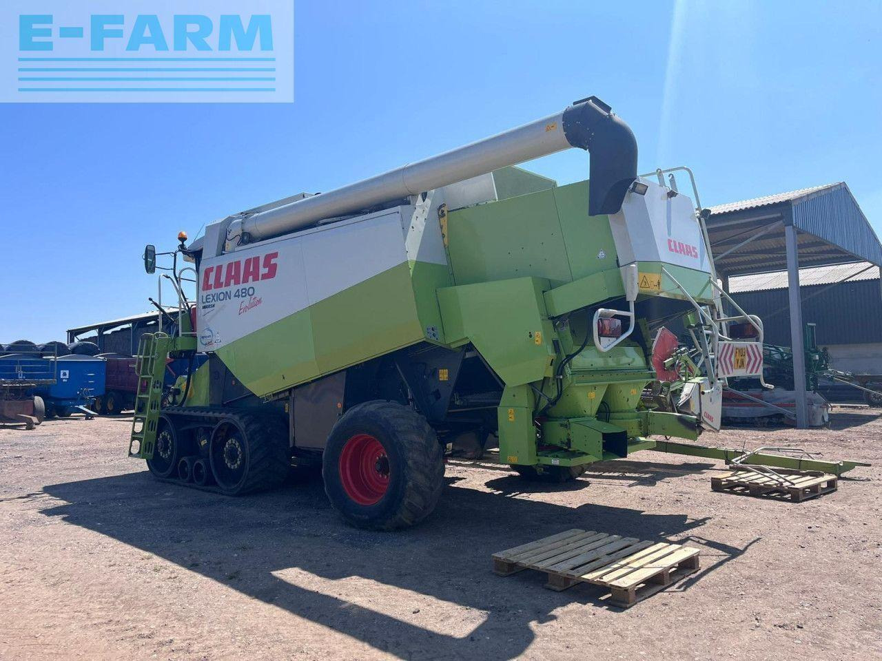 CLAAS LEXION 480 EVOLUTION TT - Labības kombains: foto 4 CLAAS LEXION 480 EVOLUTION TT - Labības kombains: foto 4