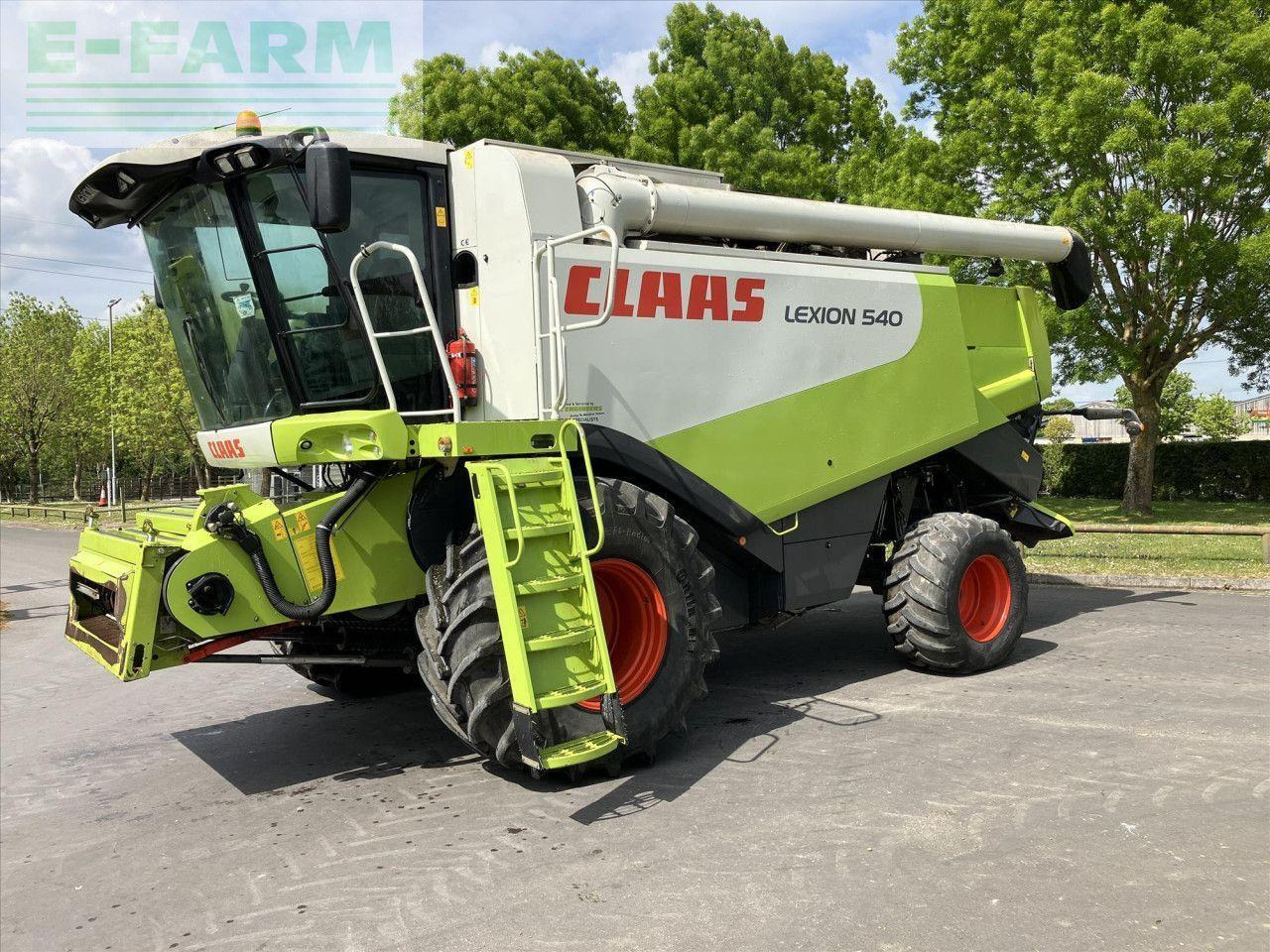 CLAAS LEXION 540 - Labības kombains: foto 2 CLAAS LEXION 540 - Labības kombains: foto 2