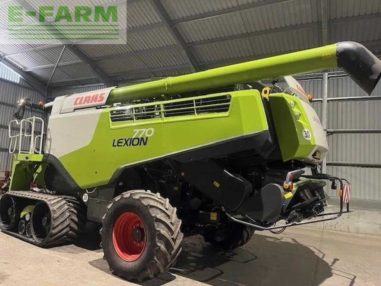 CLAAS LEXION 770 TT - Labības kombains: foto 2 CLAAS LEXION 770 TT - Labības kombains: foto 2