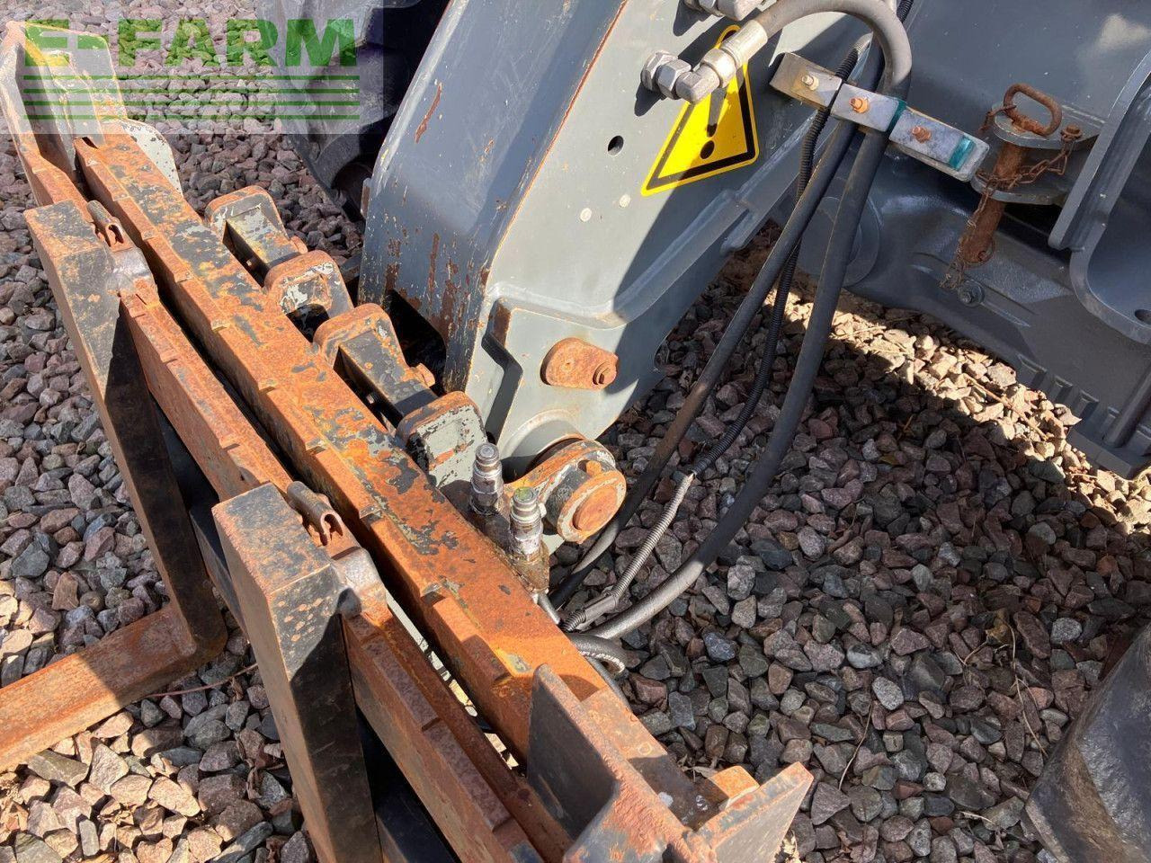 CLAAS SCORPION 6030 - Teleskopiskais iekrāvējs: foto 3 CLAAS SCORPION 6030 - Teleskopiskais iekrāvējs: foto 3