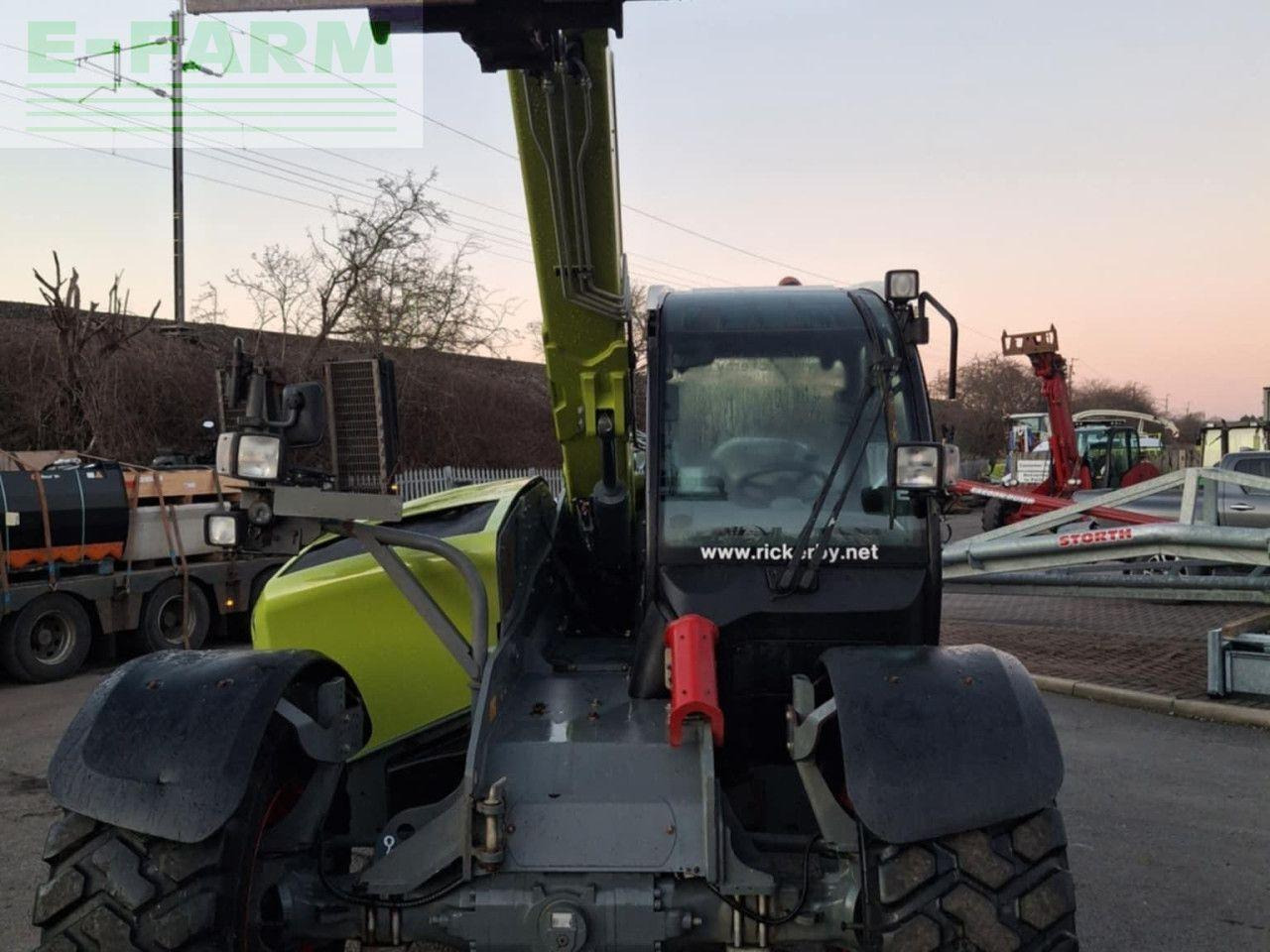 Teleskopiskais iekrāvējs CLAAS SCORPION 736: foto 8