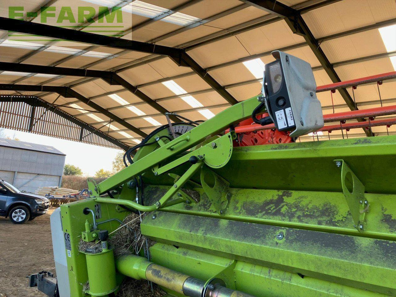 Labības kombains CLAAS TUCANO 580: foto 12