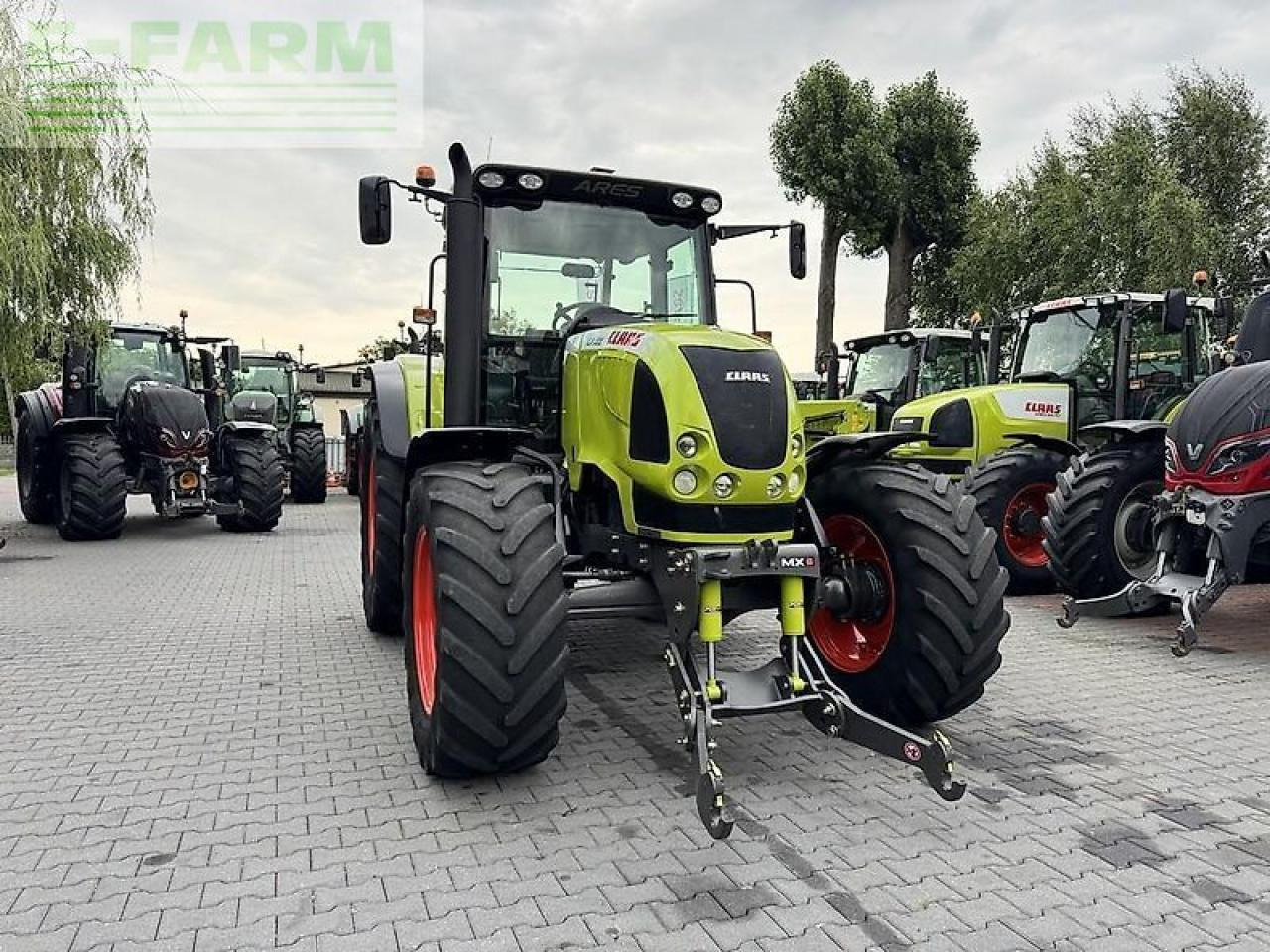 CLAAS ares 617 atz ATZ - Traktors: foto 3 CLAAS ares 617 atz ATZ - Traktors: foto 3