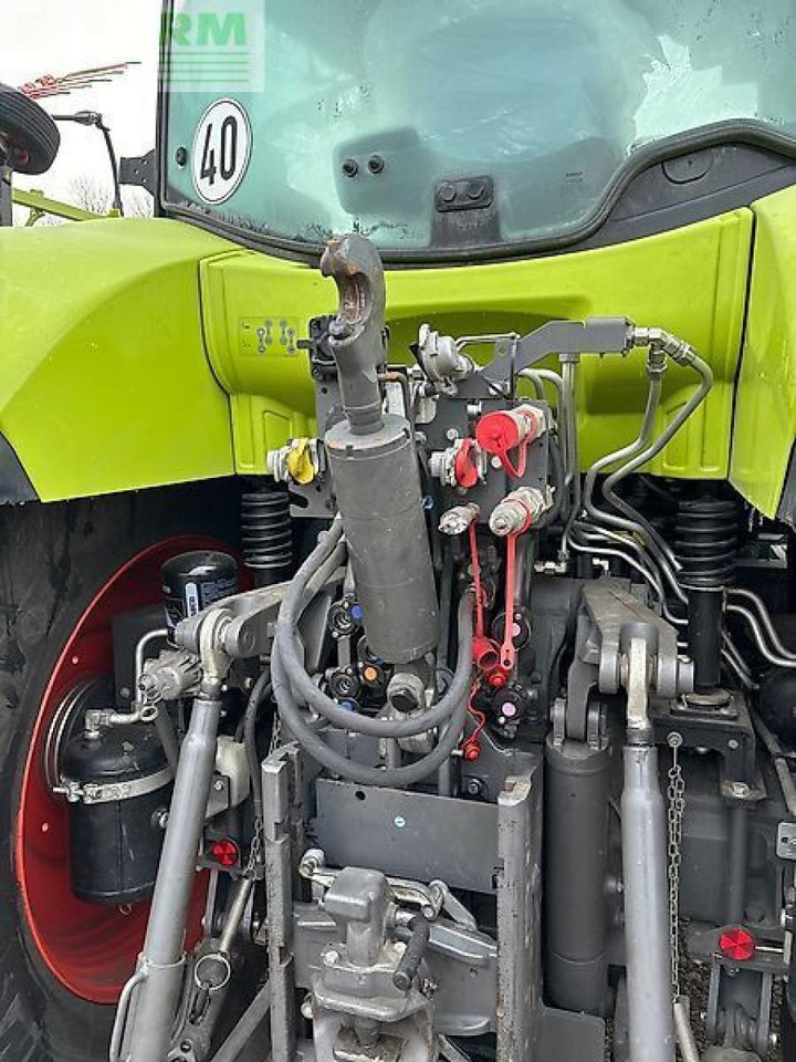Traktors CLAAS arion 550: foto 6