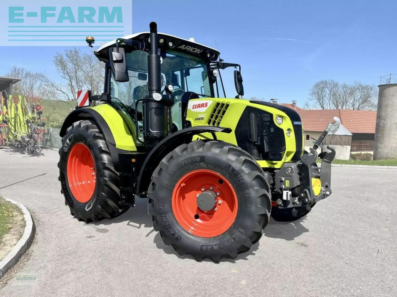 CLAAS arion 550 cmatic cbis / stufenlos (arion 500) CMATIC CEBIS - Traktors: foto 1 CLAAS arion 550 cmatic cbis / stufenlos (arion 500) CMATIC CEBIS - Traktors: foto 1