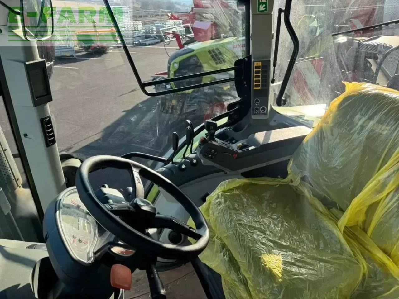 CLAAS arion 630 - Traktors: foto 4 CLAAS arion 630 - Traktors: foto 4