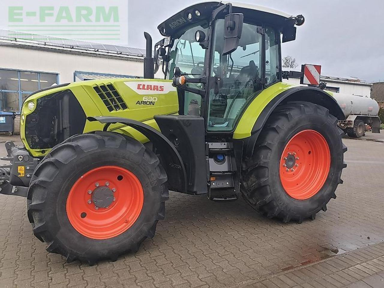 CLAAS arion 630 cis CIS - Traktors: foto 4 CLAAS arion 630 cis CIS - Traktors: foto 4