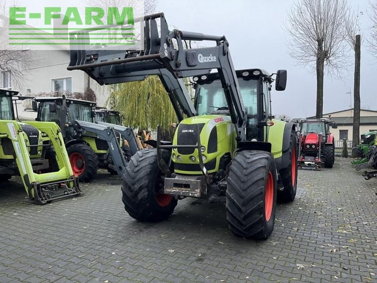 CLAAS arion 640 cis + quicke q65 - Traktors: foto 2 CLAAS arion 640 cis + quicke q65 - Traktors: foto 2