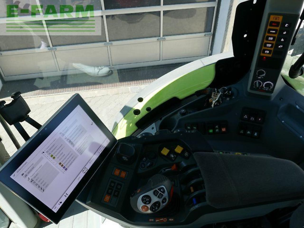 Traktors CLAAS arion 660 cmatic cebis CMATIC CEBIS: foto 9