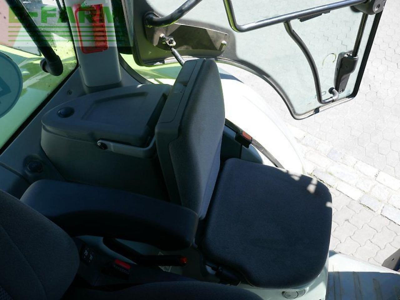 Traktors CLAAS arion 660 cmatic cebis CMATIC CEBIS: foto 12