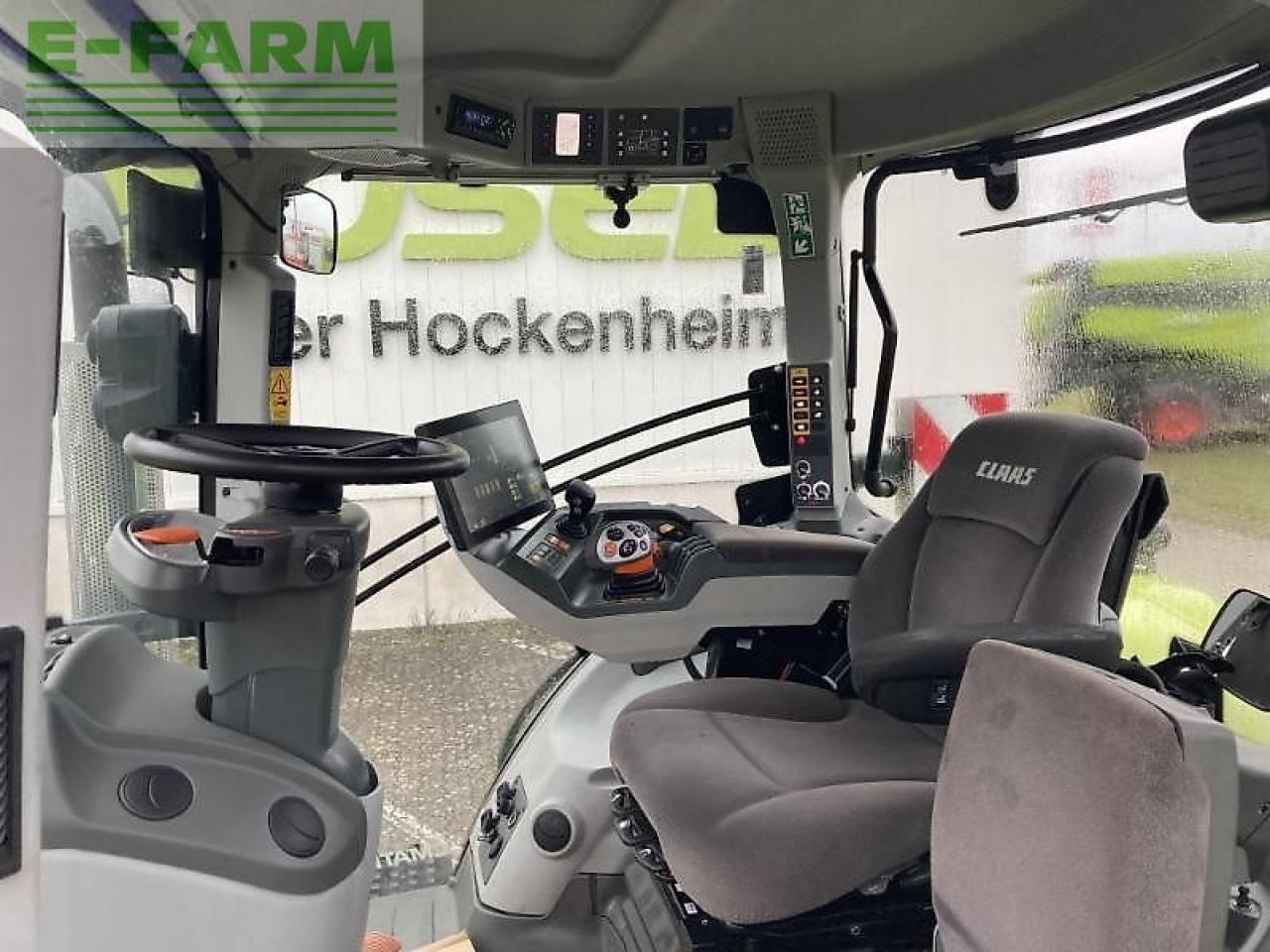 Traktors CLAAS axion 810: foto 10