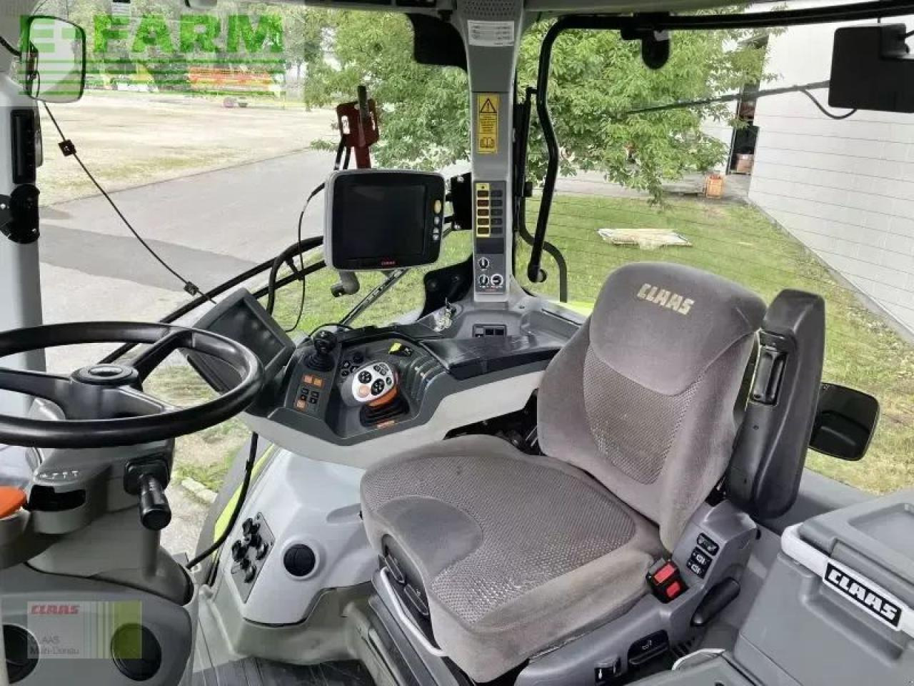 CLAAS axion 830 c-matic - Traktors: foto 5 CLAAS axion 830 c-matic - Traktors: foto 5