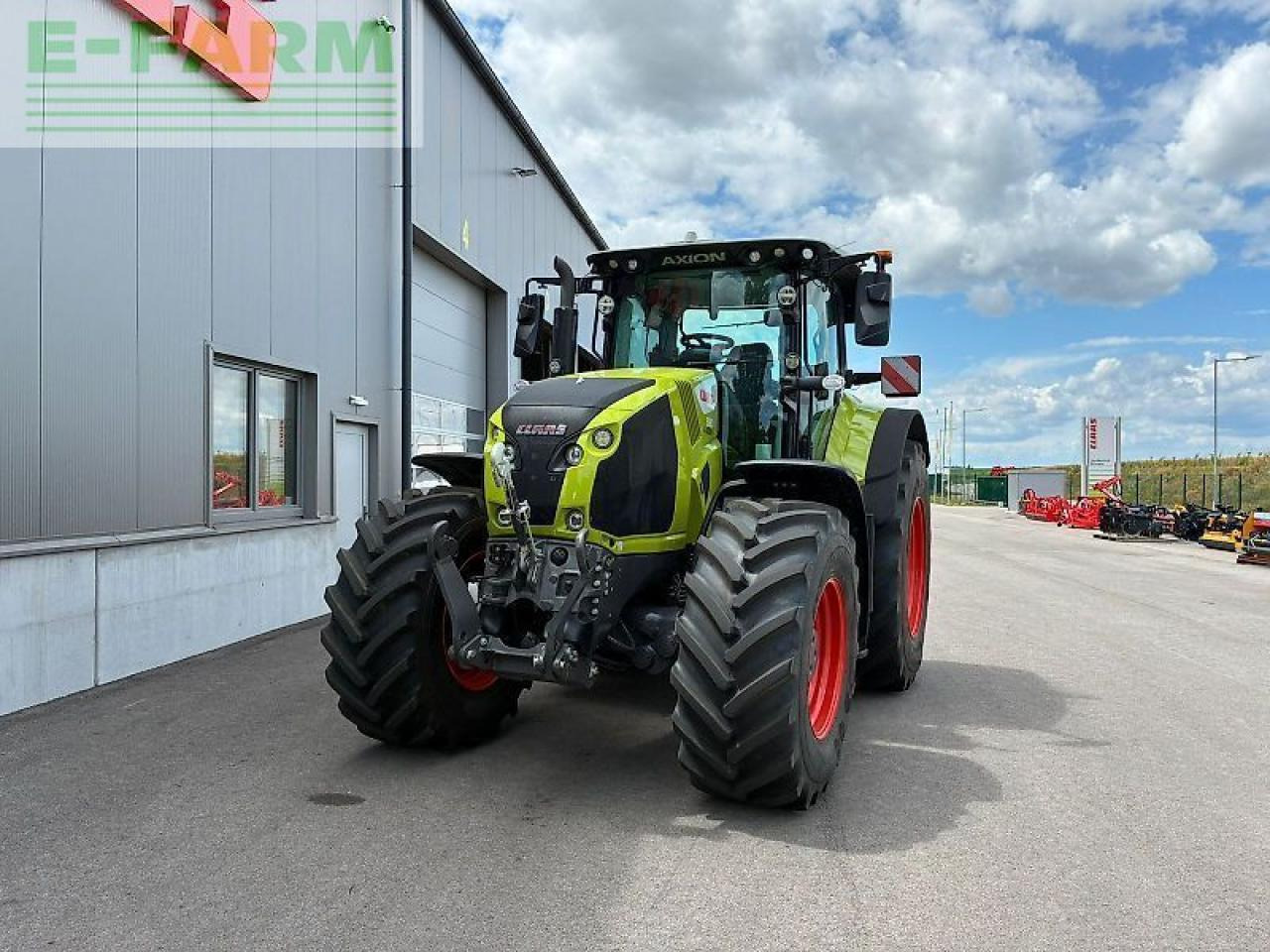 CLAAS axion 830 cmatic cebis CMATIC CEBIS - Traktors: foto 2 CLAAS axion 830 cmatic cebis CMATIC CEBIS - Traktors: foto 2