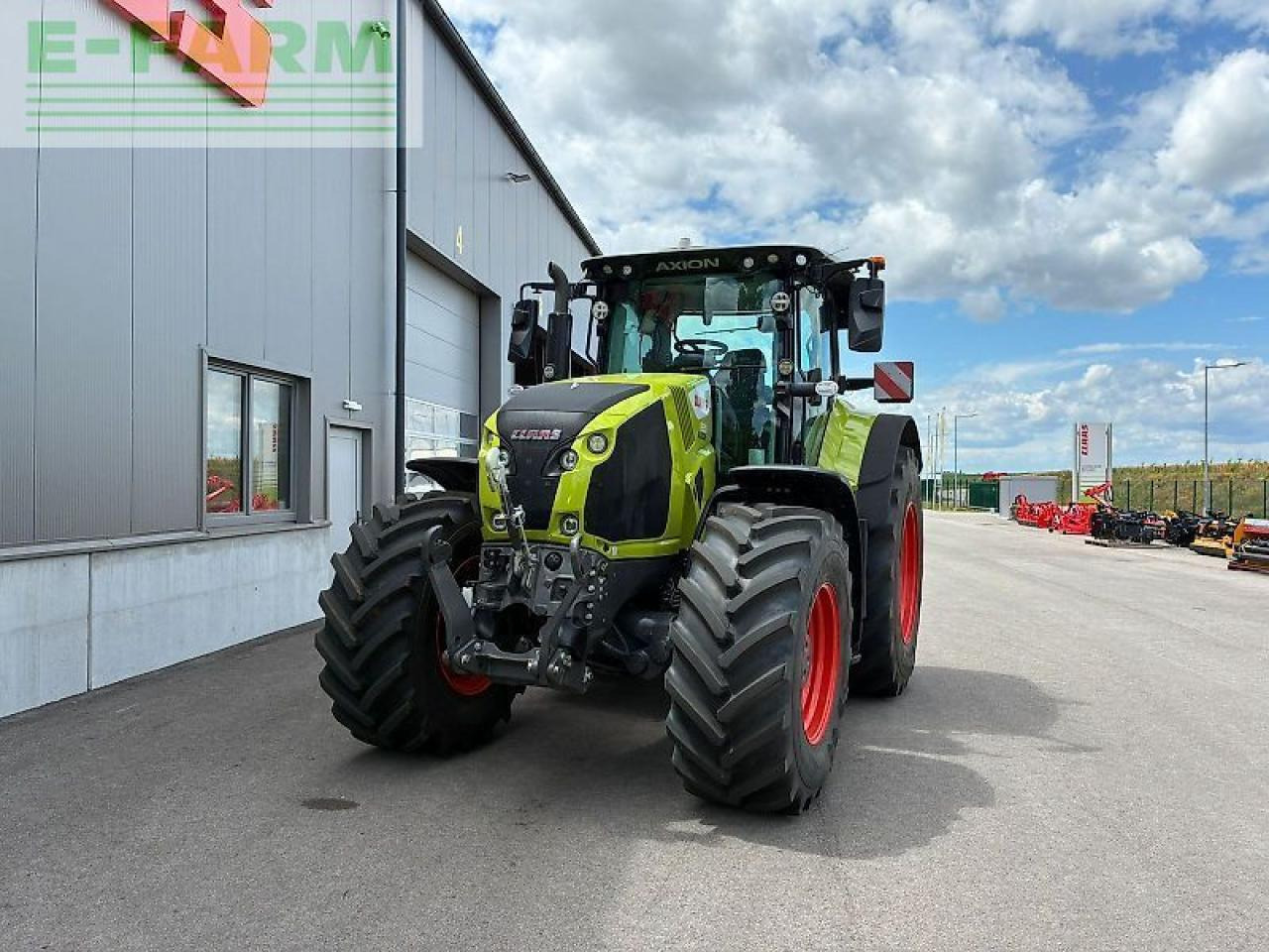 CLAAS axion 830 cmatic cebis CMATIC CEBIS - Traktors: foto 3 CLAAS axion 830 cmatic cebis CMATIC CEBIS - Traktors: foto 3