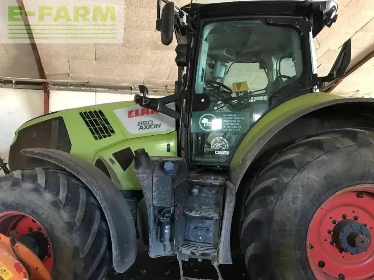 CLAAS axion 850 cebis - Traktors: foto 1 CLAAS axion 850 cebis - Traktors: foto 1
