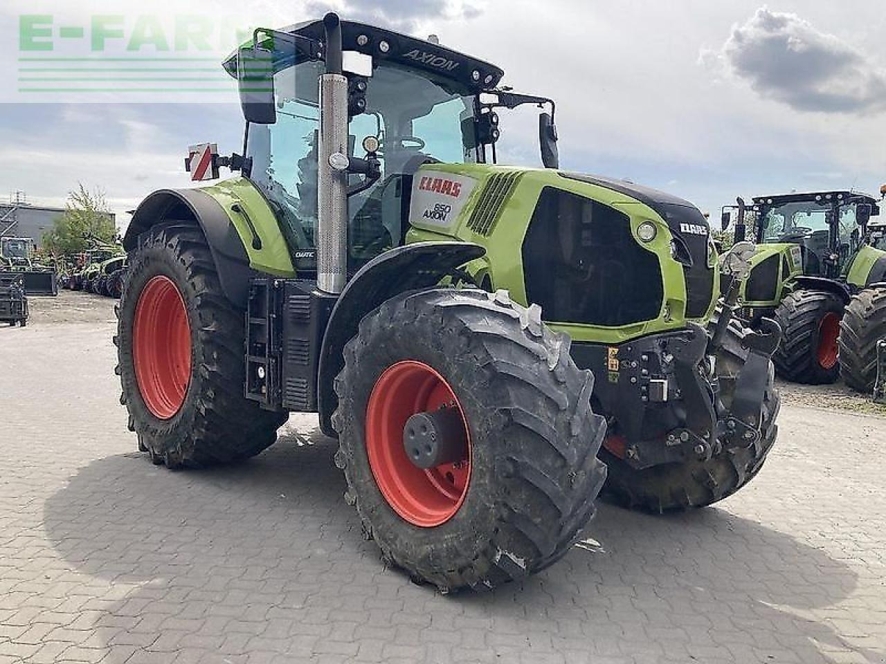 CLAAS axion 850 cebis - Traktors: foto 4 CLAAS axion 850 cebis - Traktors: foto 4