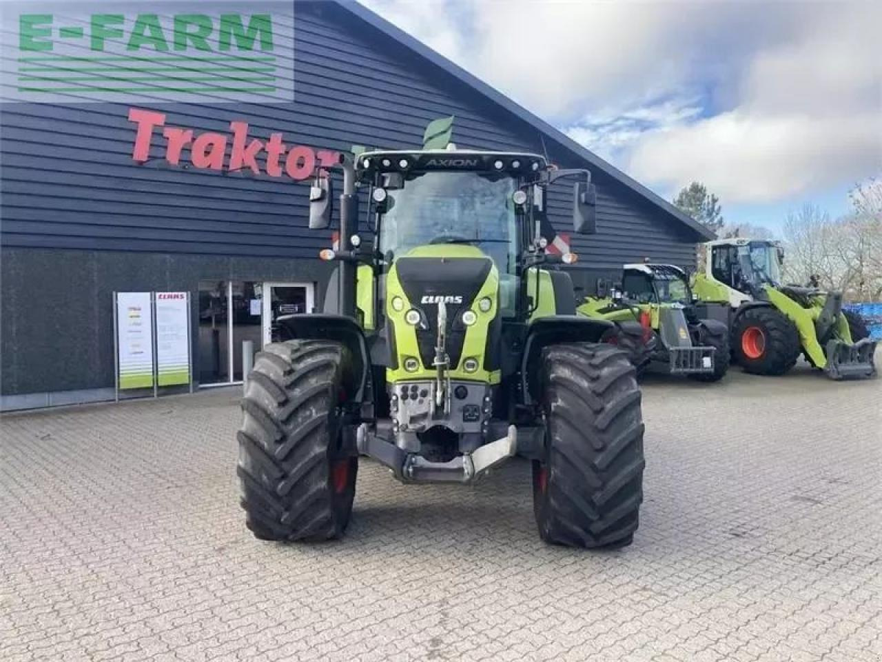 CLAAS axion 850 cis+ - Traktors: foto 2 CLAAS axion 850 cis+ - Traktors: foto 2
