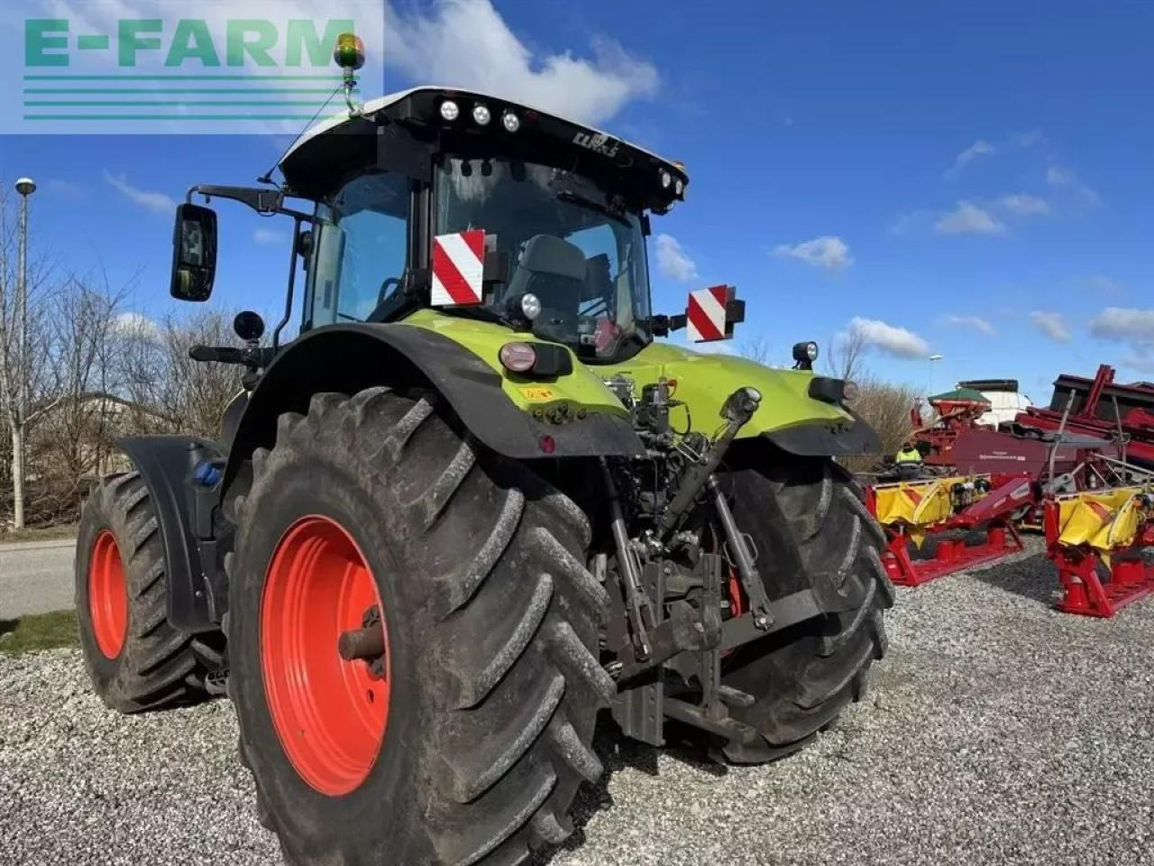 CLAAS axion 850 cmatic - Traktors: foto 3 CLAAS axion 850 cmatic - Traktors: foto 3