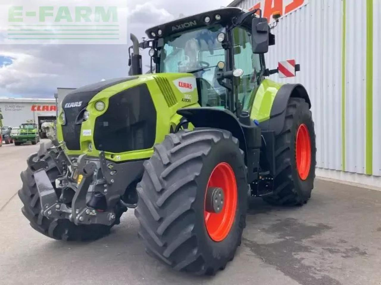 CLAAS axion 850 cmatic cebis CMATIC CEBIS - Traktors: foto 1 CLAAS axion 850 cmatic cebis CMATIC CEBIS - Traktors: foto 1