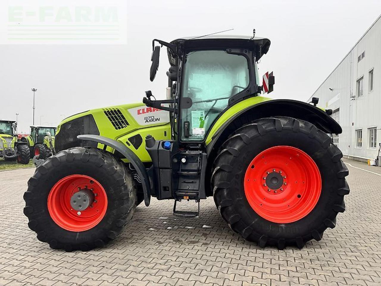 CLAAS axion 870 - Traktors: foto 4 CLAAS axion 870 - Traktors: foto 4