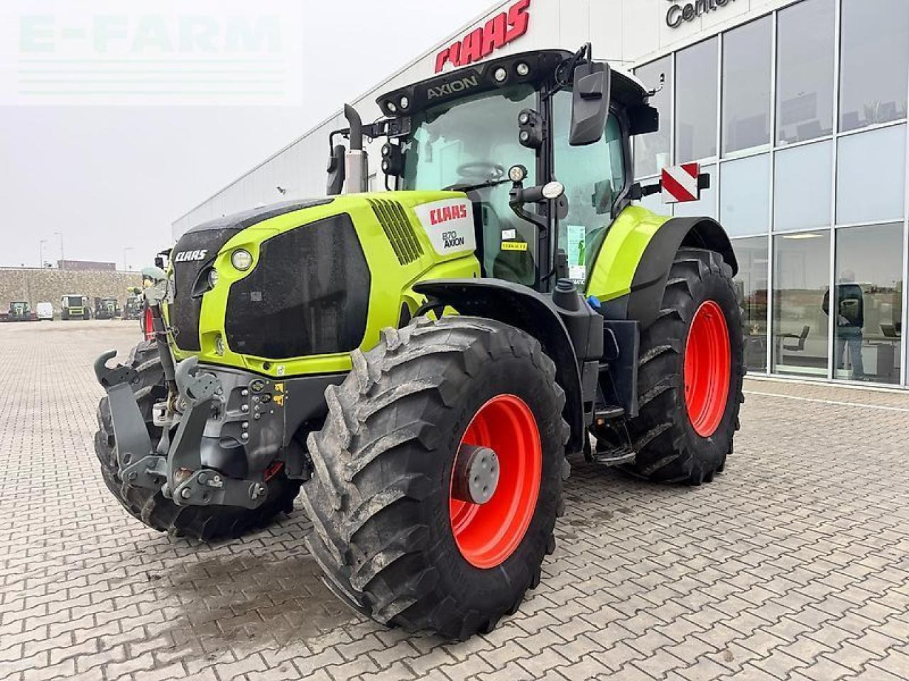 CLAAS axion 870 - Traktors: foto 3 CLAAS axion 870 - Traktors: foto 3