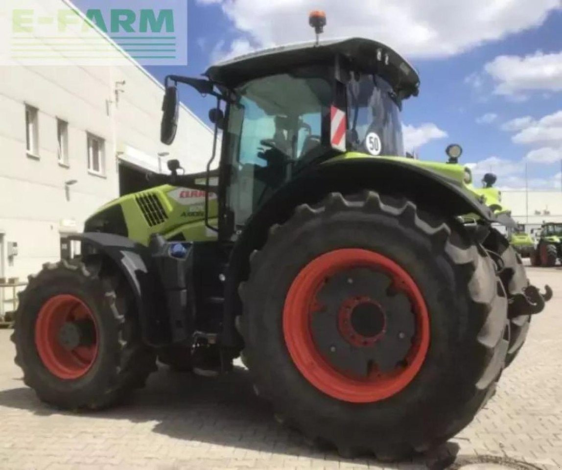 CLAAS axion 870 - Traktors: foto 4 CLAAS axion 870 - Traktors: foto 4