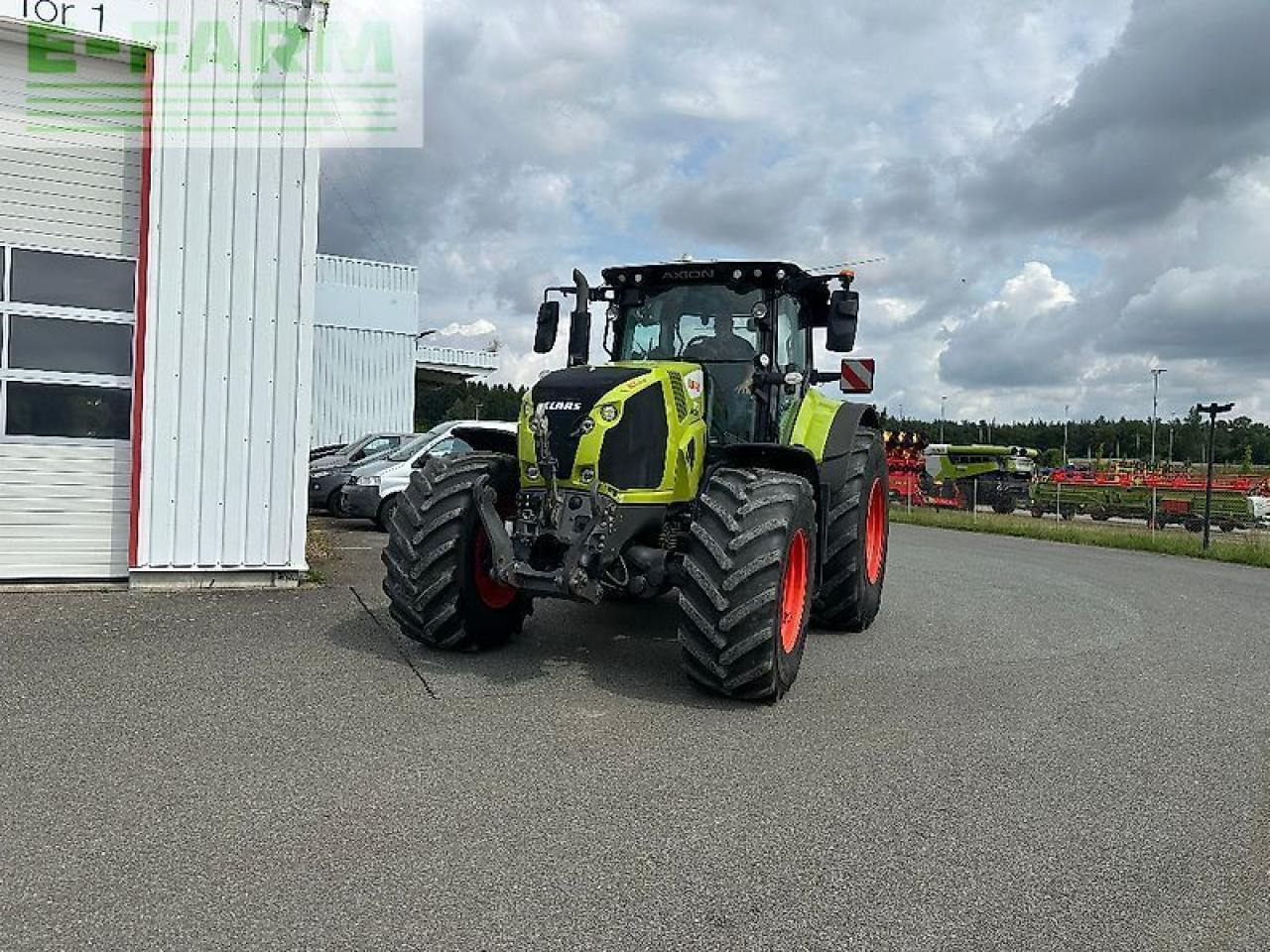 CLAAS axion 870 - Traktors: foto 2 CLAAS axion 870 - Traktors: foto 2