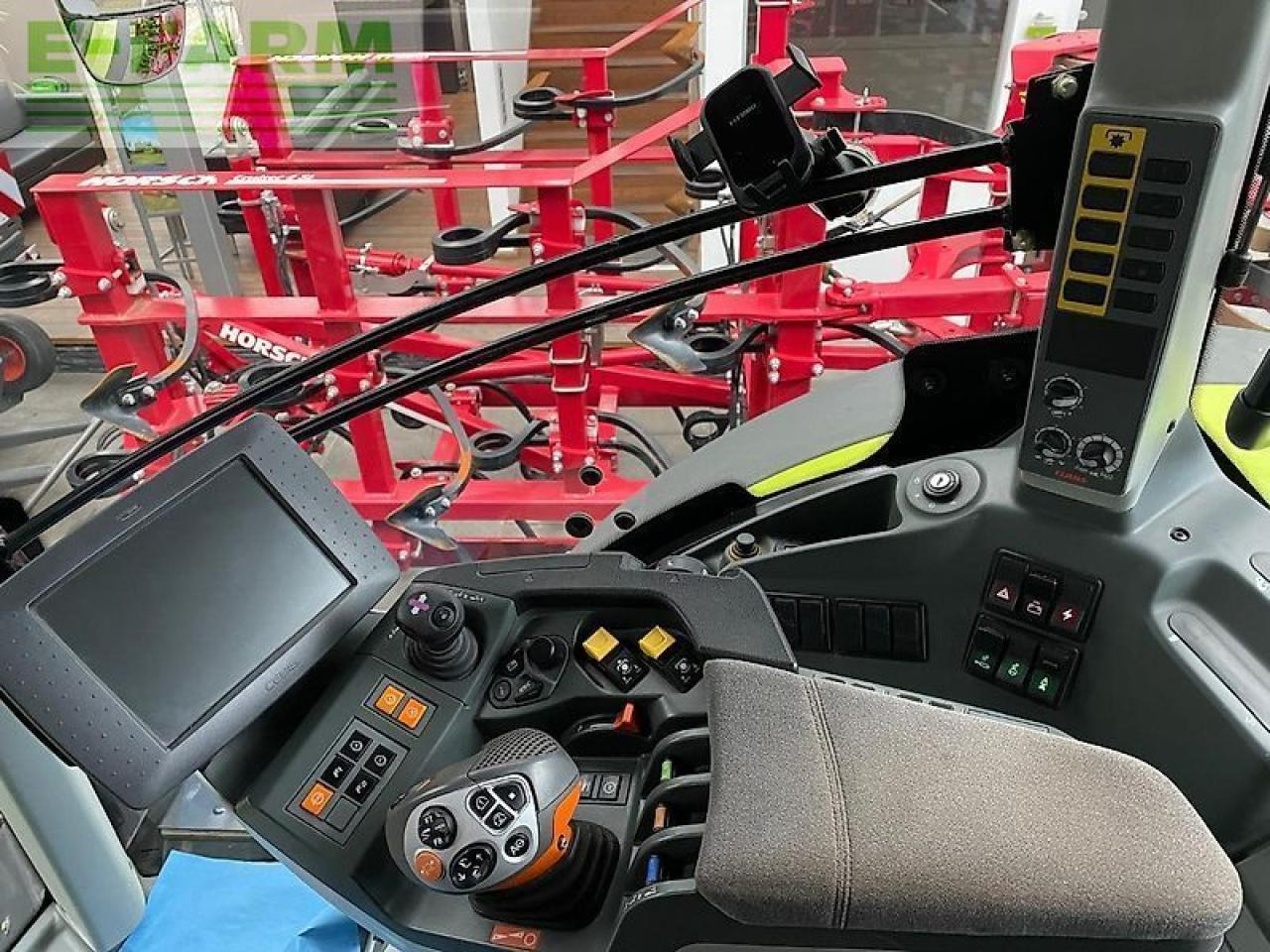 Traktors CLAAS axion 870 c-matic CMATIC: foto 6