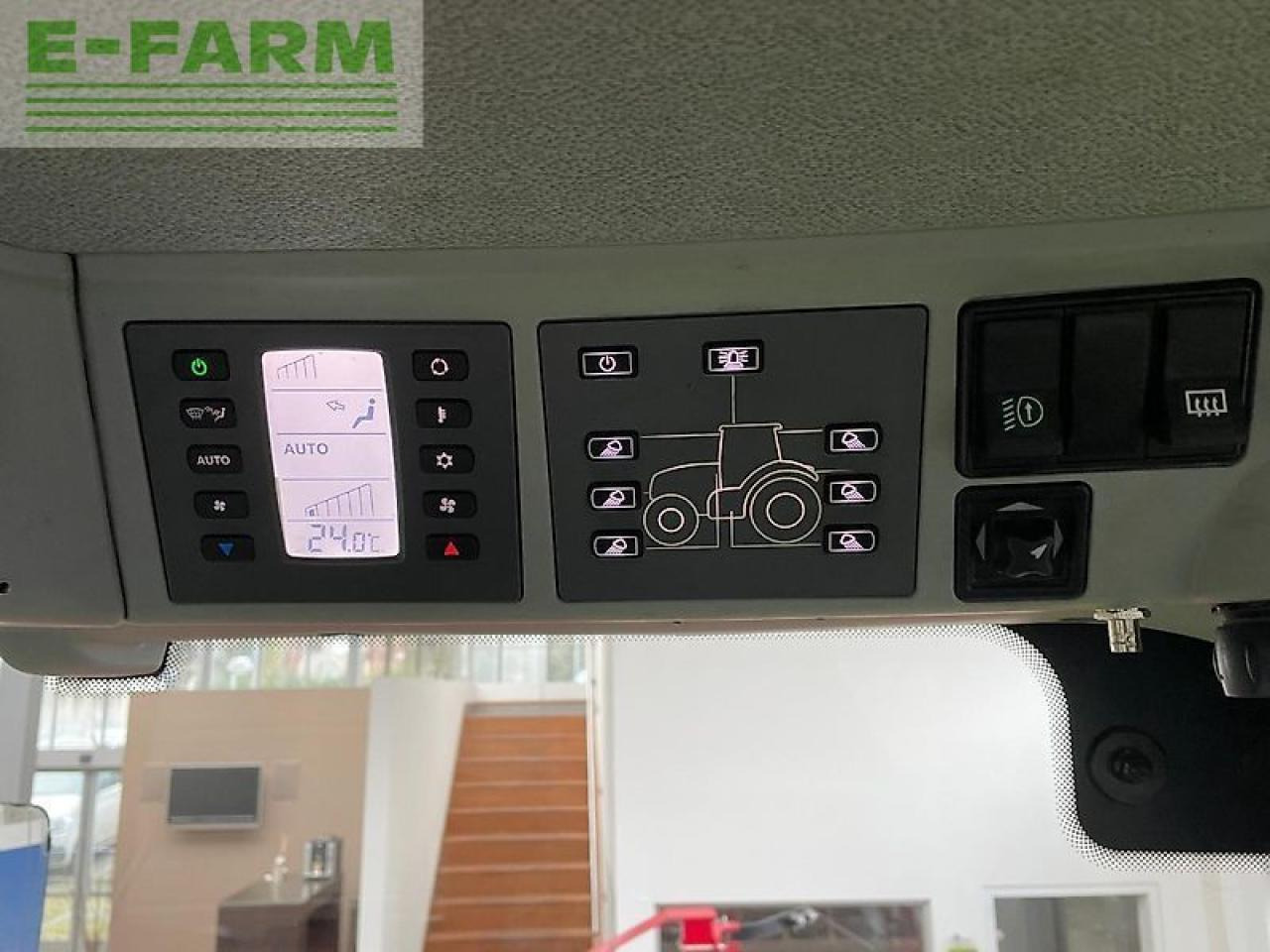 Traktors CLAAS axion 870 c-matic CMATIC: foto 7