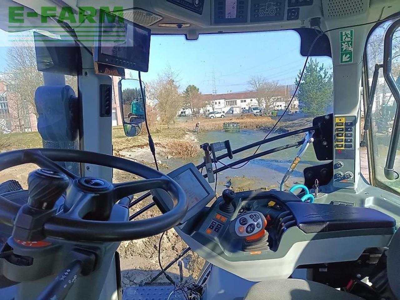 Traktors CLAAS axion 870 cmatic CMATIC: foto 8
