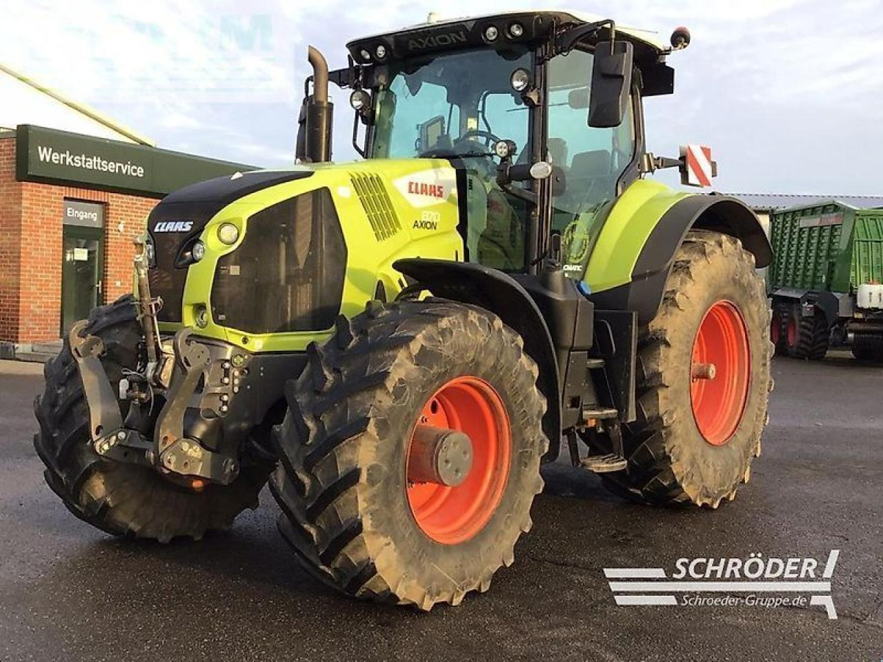 CLAAS axion 870 cmatic | rtk | s10 terminal CMATIC - Traktors: foto 1 CLAAS axion 870 cmatic | rtk | s10 terminal CMATIC - Traktors: foto 1