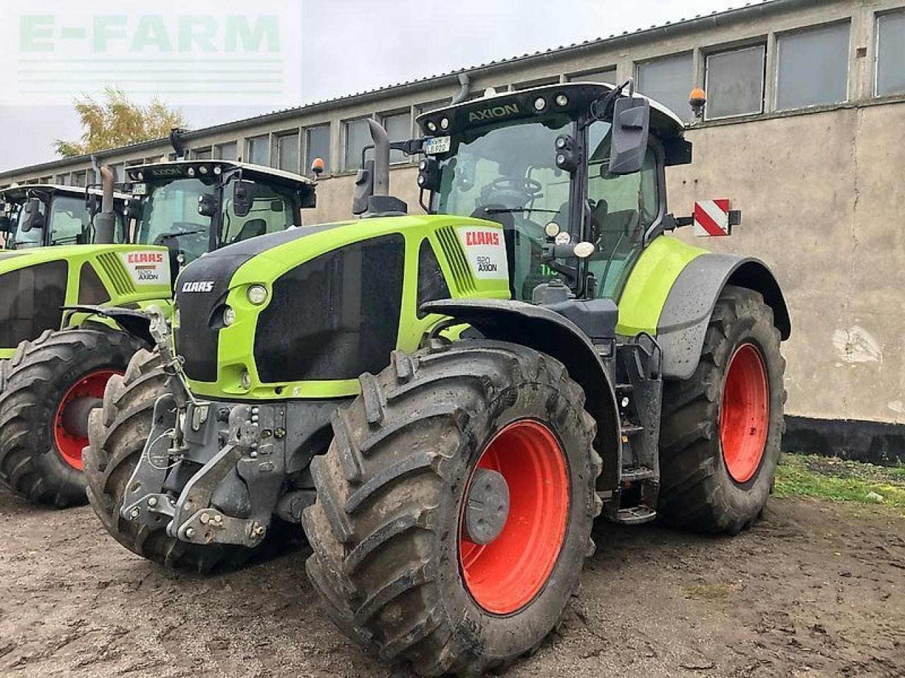 CLAAS axion 920 - Traktors: foto 1 CLAAS axion 920 - Traktors: foto 1