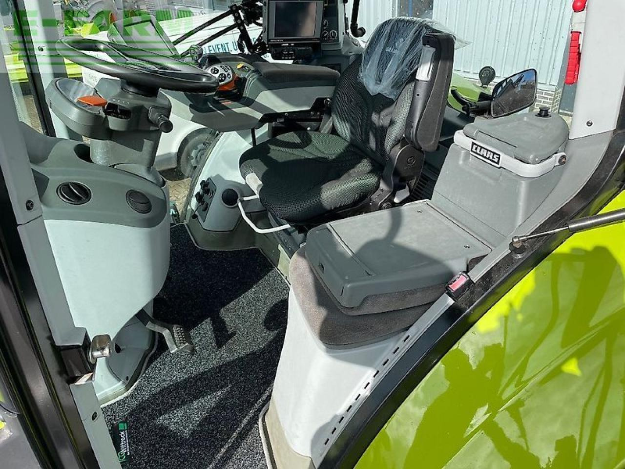 CLAAS axion 920 cmatic - Traktors: foto 5 CLAAS axion 920 cmatic - Traktors: foto 5