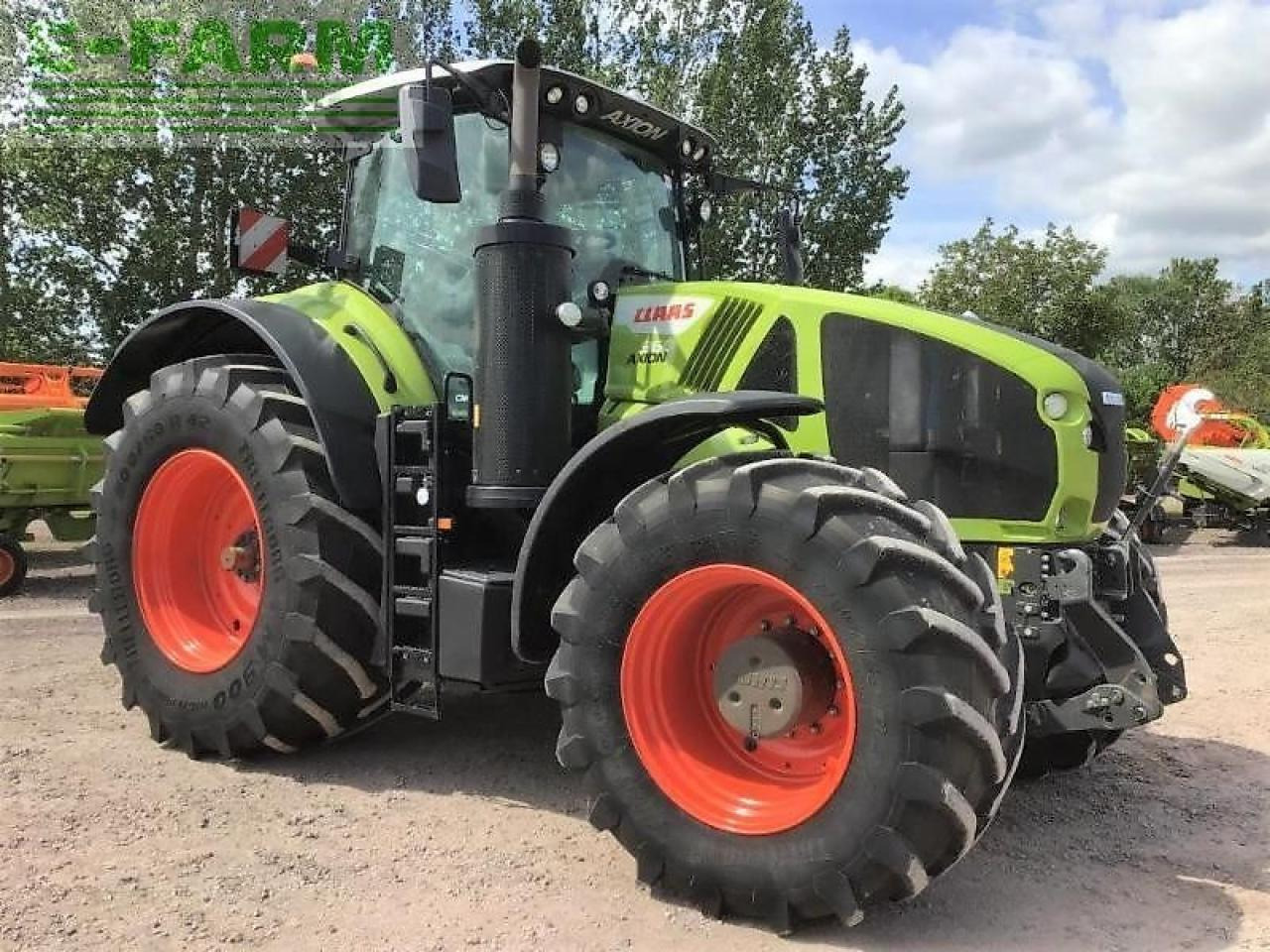 CLAAS axion 960 cebis - Traktors: foto 4 CLAAS axion 960 cebis - Traktors: foto 4