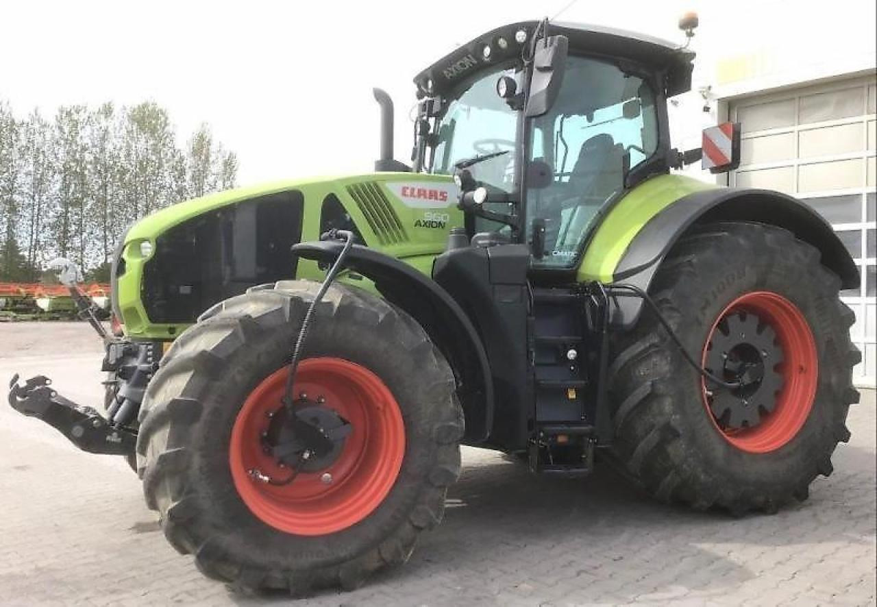 CLAAS axion 960 stage v - Traktors: foto 1 CLAAS axion 960 stage v - Traktors: foto 1