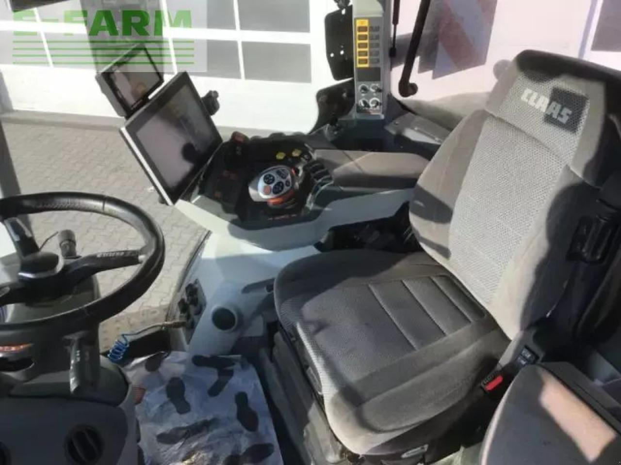 Traktors CLAAS axion 960 terra trac v: foto 10 Traktors CLAAS axion 960 terra trac v: foto 10