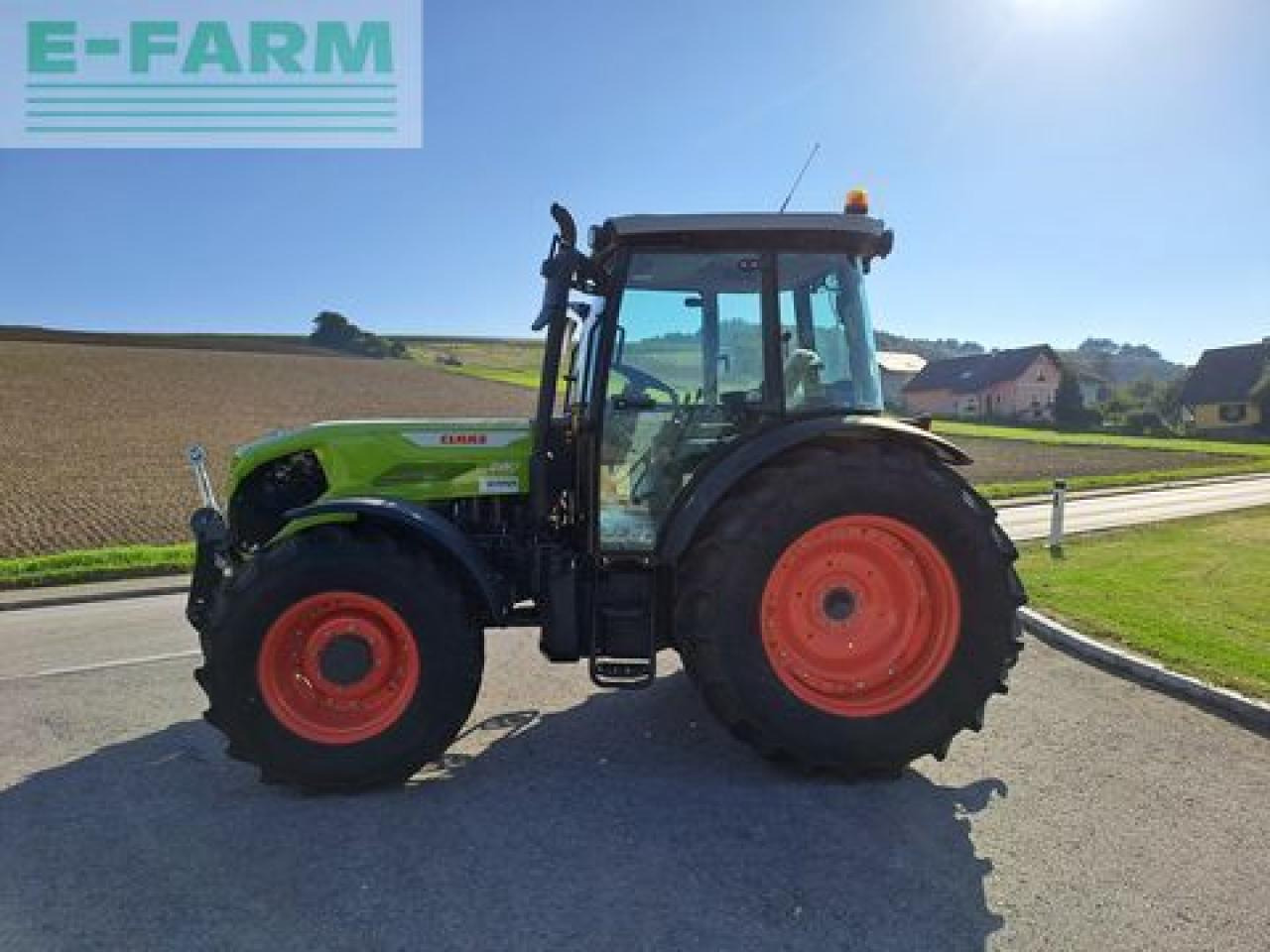 CLAAS axos 240 - Traktors: foto 3 CLAAS axos 240 - Traktors: foto 3
