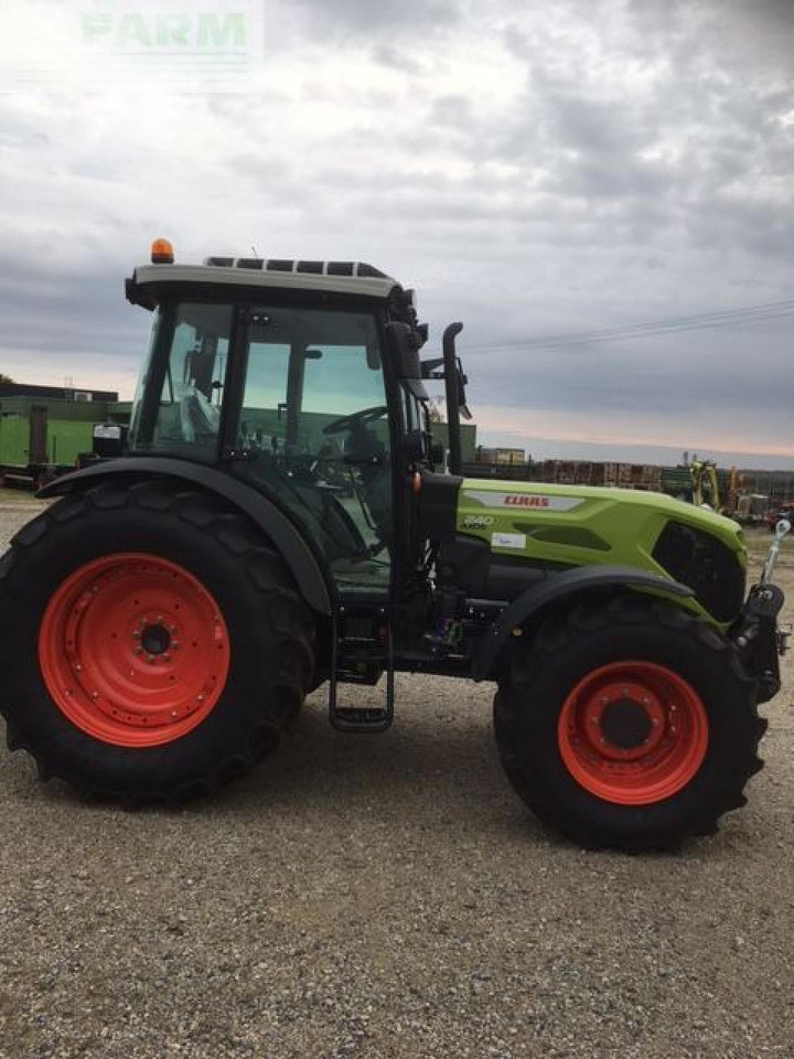 CLAAS axos 240 - Traktors: foto 3 CLAAS axos 240 - Traktors: foto 3
