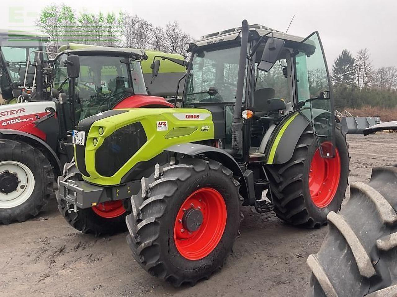 CLAAS axos 240 advanced claas trakto - Traktors: foto 2 CLAAS axos 240 advanced claas trakto - Traktors: foto 2
