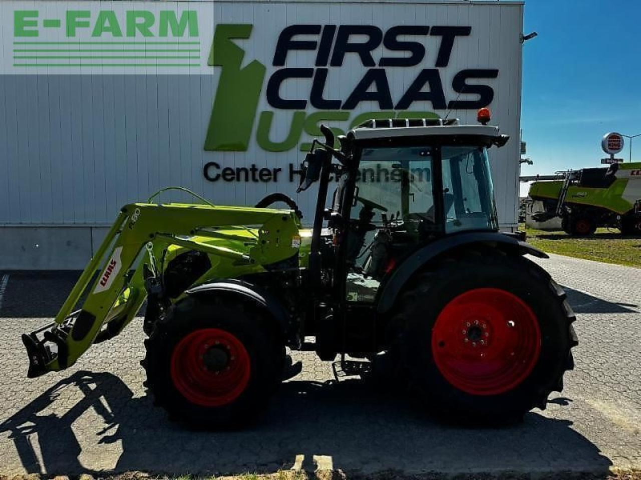 CLAAS axos 240 stage v - Traktors: foto 2 CLAAS axos 240 stage v - Traktors: foto 2