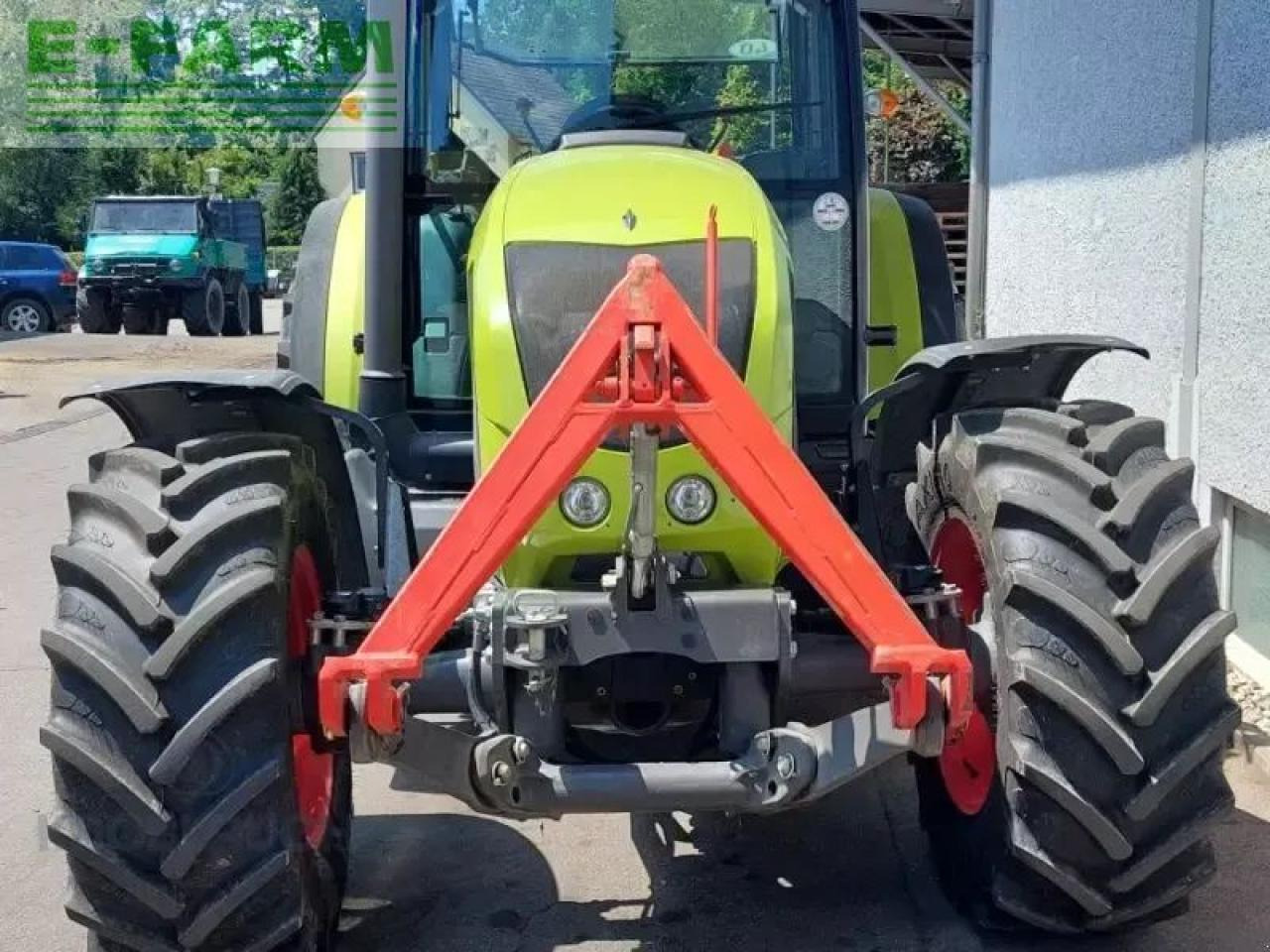 CLAAS axos 330 - Traktors: foto 3 CLAAS axos 330 - Traktors: foto 3