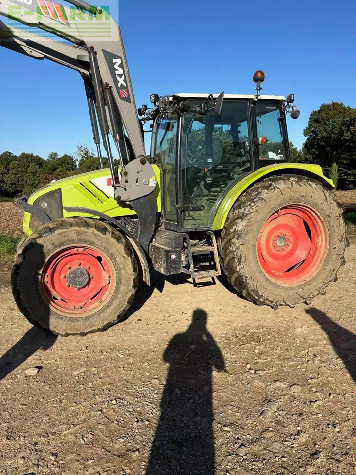 CLAAS axos 340 - Traktors: foto 1 CLAAS axos 340 - Traktors: foto 1