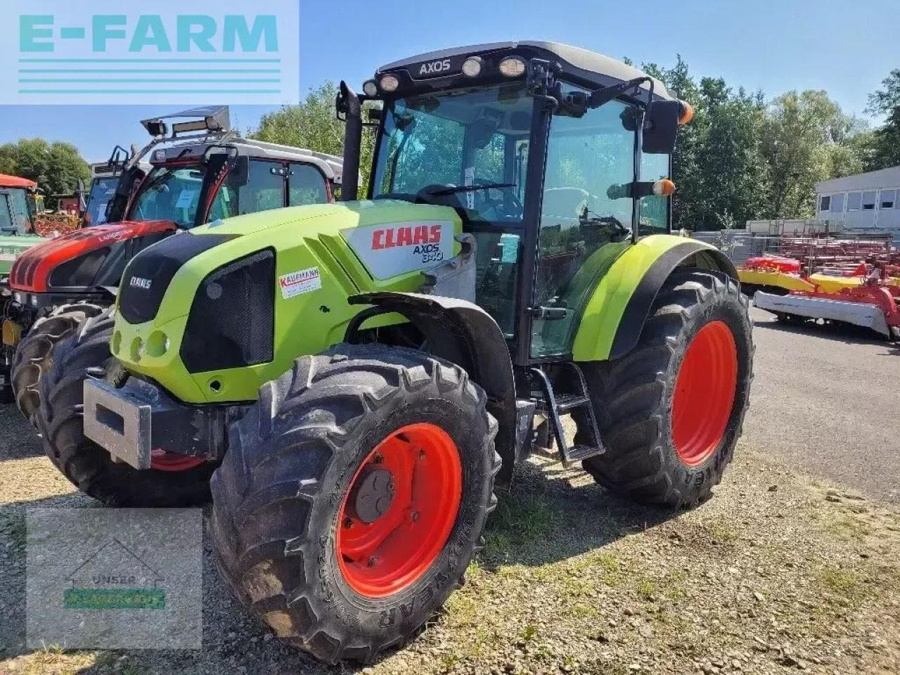 CLAAS axos 340 - Traktors: foto 1 CLAAS axos 340 - Traktors: foto 1