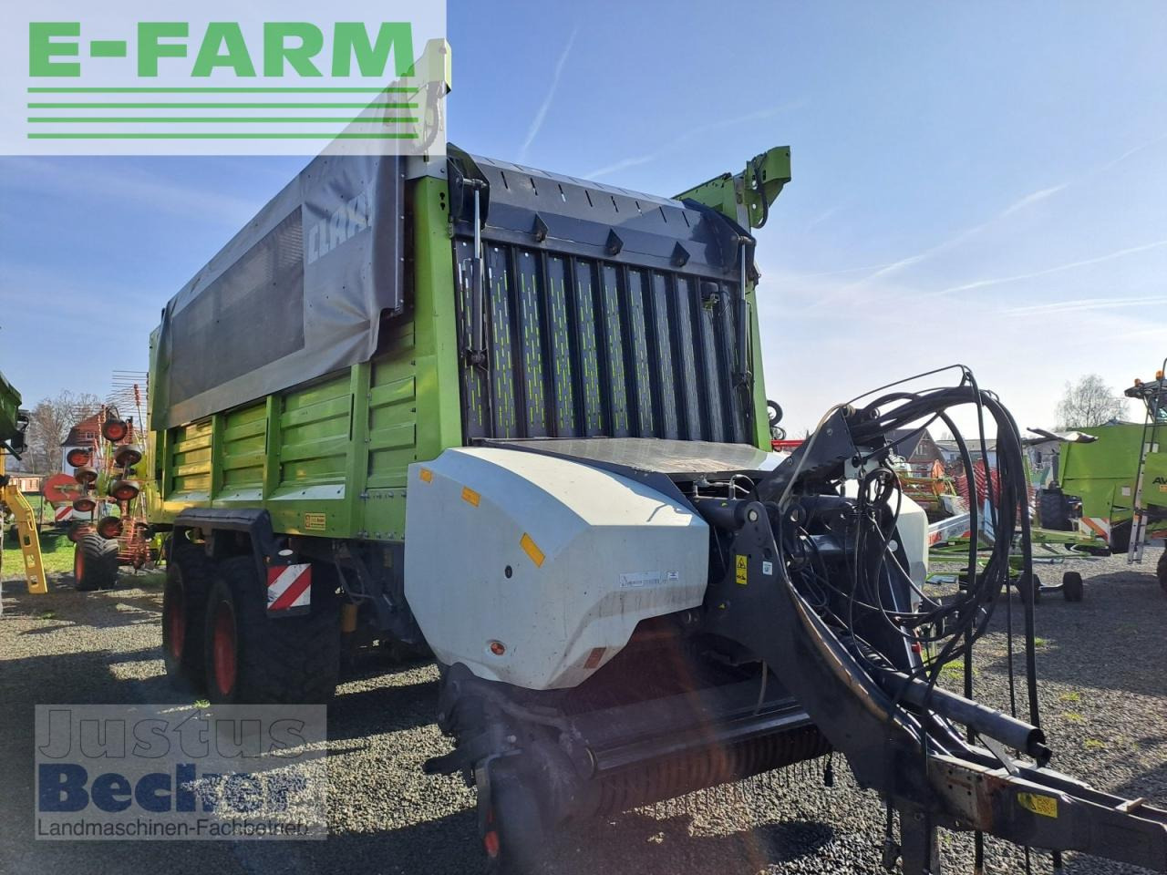CLAAS cargos 8500 s - Savācējpiekabe: foto 1 CLAAS cargos 8500 s - Savācējpiekabe: foto 1