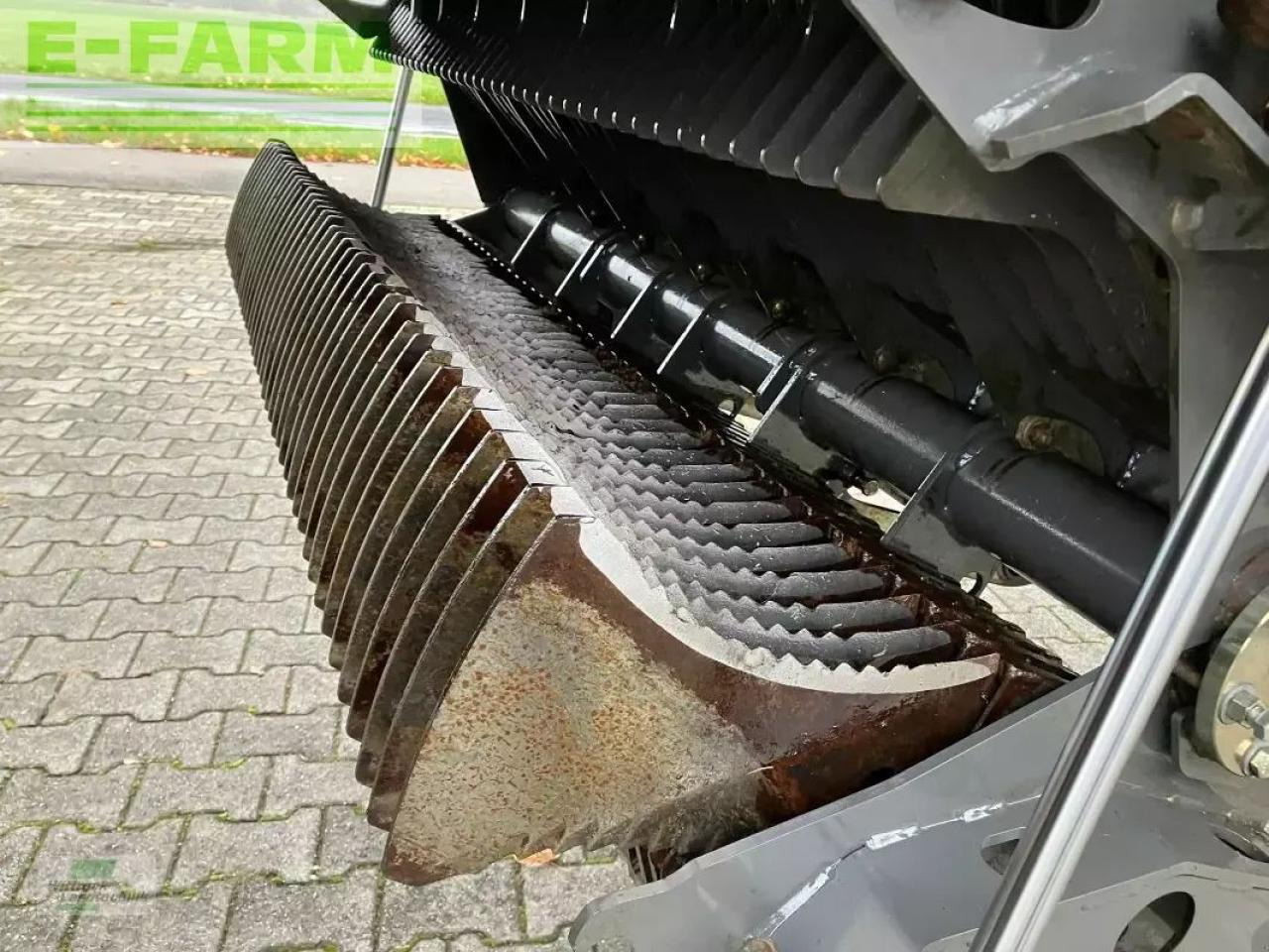 CLAAS cargos 8500 tridem - Savācējpiekabe: foto 4 CLAAS cargos 8500 tridem - Savācējpiekabe: foto 4